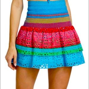 NWT Alice and Olivia Bethie Smocked Tiered Mini Skirt